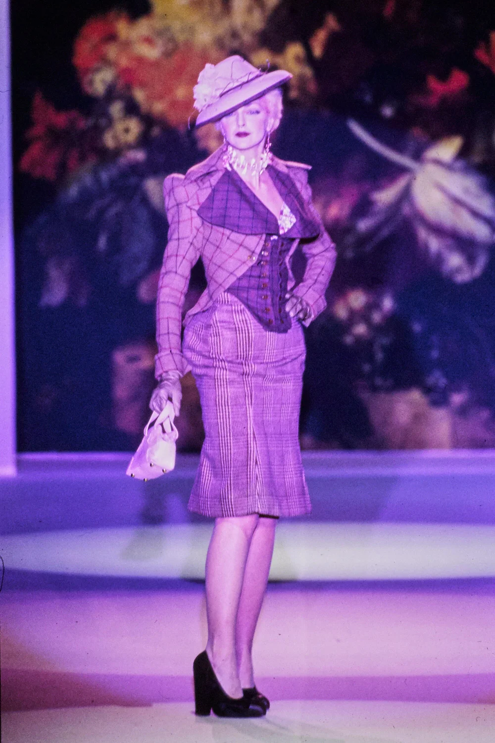 Vivienne Westwood F/W 1995 red plaid corset — JAMES VELORIA